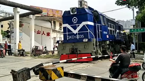 鋼鐵動脈的回響 湖北十堰三線建設時期的鐵路、工廠與機車配件